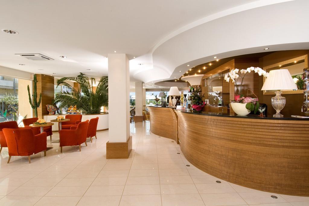Trevi Family Resort كاتوليكا المظهر الخارجي الصورة
